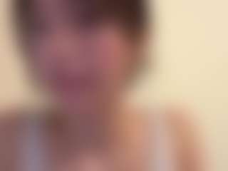 evy019's Live Sex Cam Show