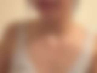 evy019's Live Sex Cam Show