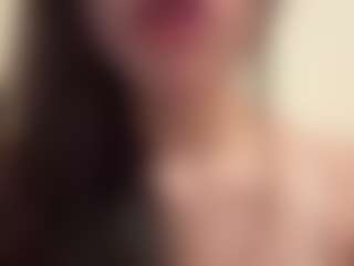 evy019's Live Sex Cam Show