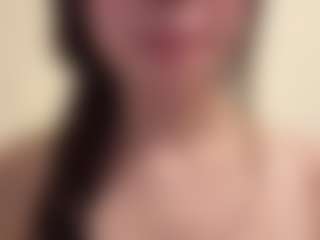 evy019's Live Sex Cam Show