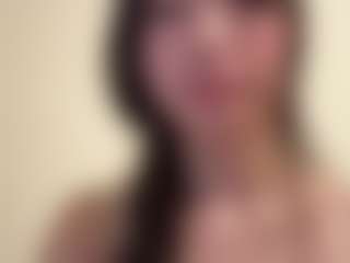 Live cam show with evy019 - Petite on Camsoda