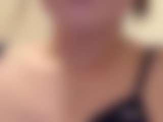 evy019's Live Sex Cam Show