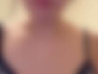 evy019's Live Sex Cam Show