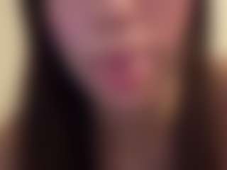 evy019's Live Sex Cam Show