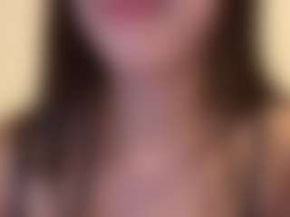 evy019's Live Sex Cam Show