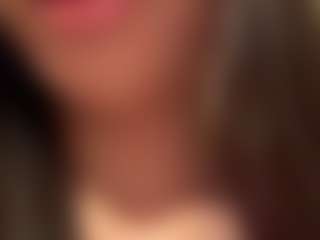 evy019's Live Sex Cam Show