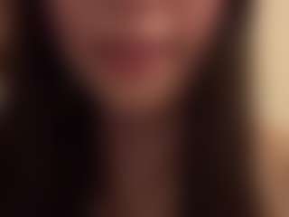 evy019's Live Sex Cam Show