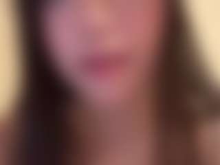 evy019's Live Sex Cam Show