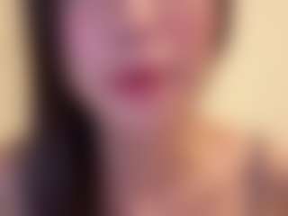 evy019's Live Sex Cam Show