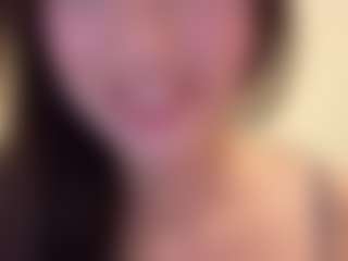 evy019's Live Sex Cam Show