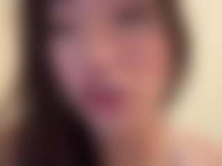 evy019's Live Sex Cam Show