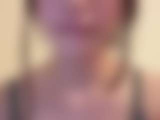 evy019's Live Sex Cam Show