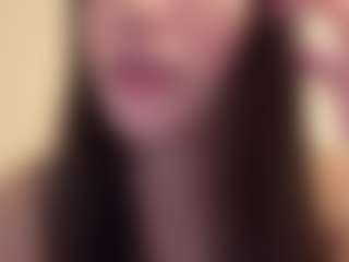 evy019's Live Sex Cam Show