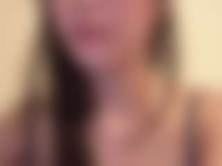 evy019's Live Sex Cam Show