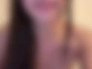 evy019's Live Sex Cam Show