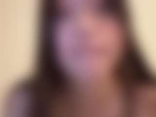 evy019's Live Sex Cam Show