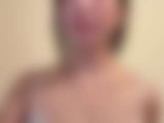 evy019's Live Sex Cam Show