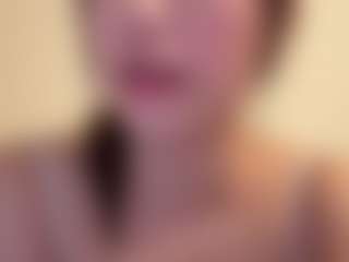 evy019's Live Sex Cam Show