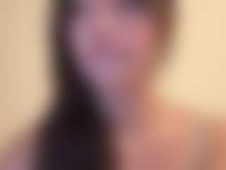evy019's Live Sex Cam Show
