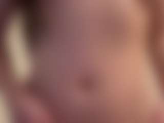 evy019's Live Sex Cam Show