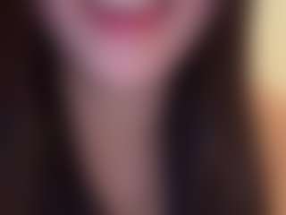 evy019's Live Sex Cam Show