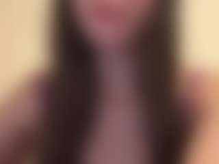 evy019's Live Sex Cam Show