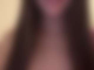 evy019's Live Sex Cam Show