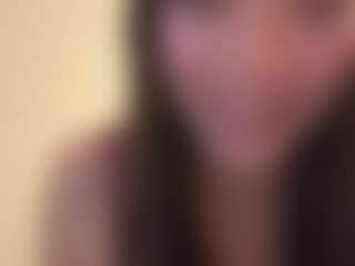 evy019's Live Sex Cam Show