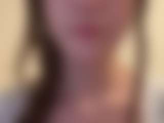 evy019's Live Sex Cam Show