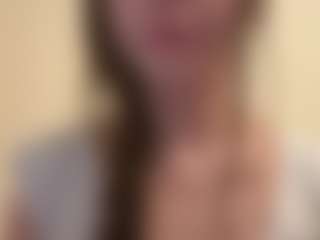evy019's Live Sex Cam Show