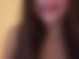 evy019's Live Sex Cam Show