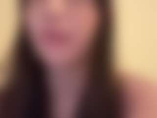 evy019's Live Sex Cam Show