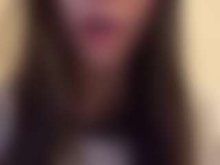 evy019's Live Sex Cam Show