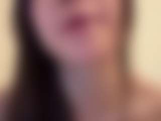 Live cam show with evy019 - Petite on Camsoda