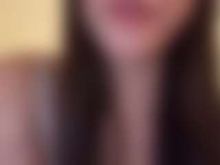 evy019's Live Sex Cam Show