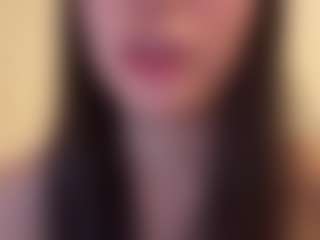 evy019's Live Sex Cam Show