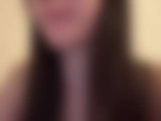 evy019's Live Sex Cam Show