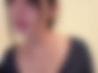 evy019's Live Sex Cam Show