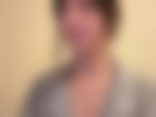 evy019's Live Sex Cam Show