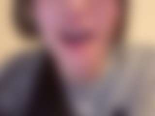 evy019's Live Sex Cam Show
