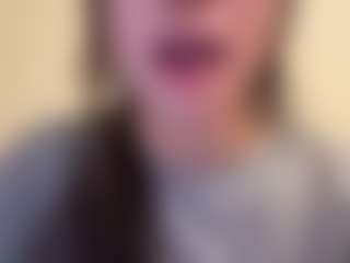 evy019's Live Sex Cam Show