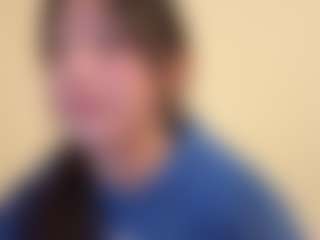 evy019's Live Sex Cam Show