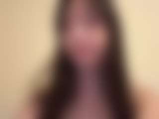 evy019's Live Sex Cam Show