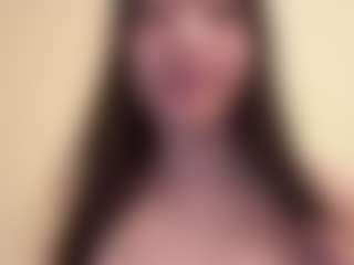 evy019's Live Sex Cam Show