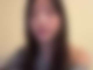 evy019's Live Sex Cam Show