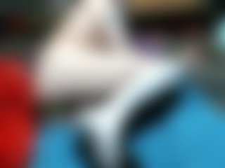 Foxyanalslut's Live Sex Cam Show