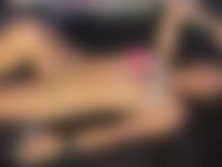 Live cam show with Freya Naughtiness - Erotic Dance on TeamSkeetLive