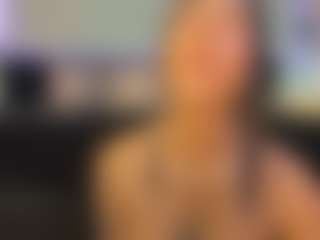 Live cam show with Freya Naughtiness - Oil on Camsoda