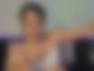 Live cam show with Freya Naughtiness - Small Tits on TeamSkeetLive