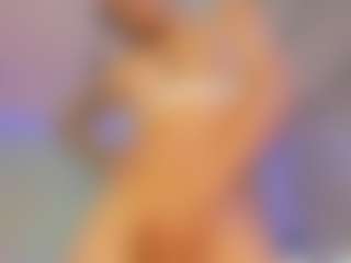 Live cam show with Freya Naughtiness - Twerk on Gym Cam Girls